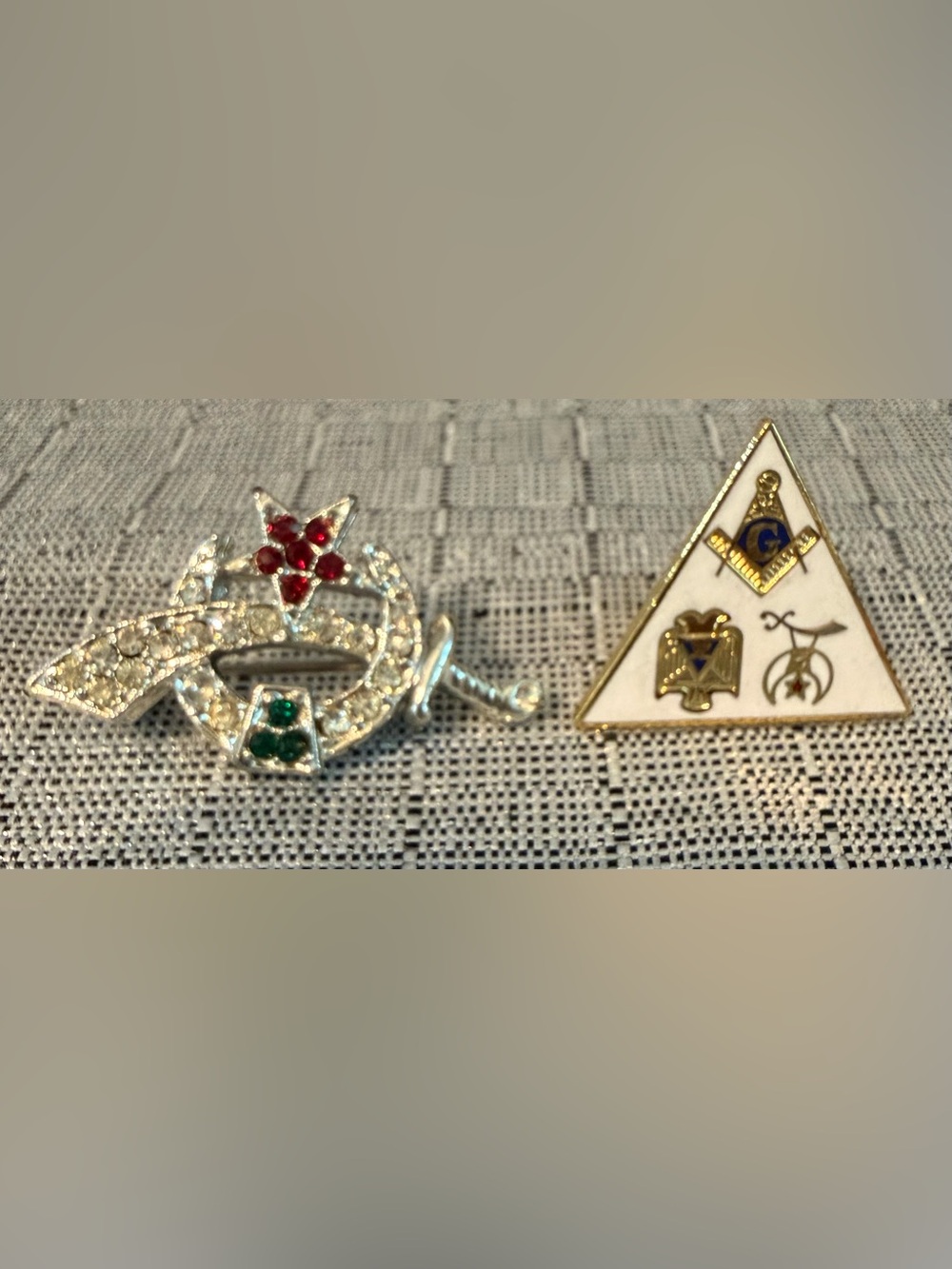 Masonic Fraternal Jewelry Sword & Crescent Pin with Red Accents